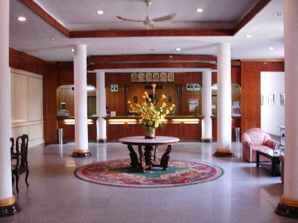 פנום פן Holiday Hotel מראה חיצוני תמונה